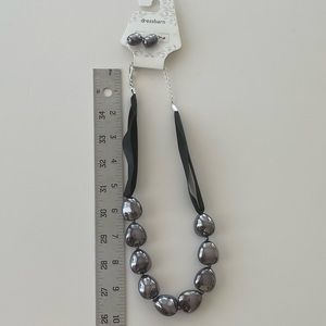 NWT grey necklace earring set